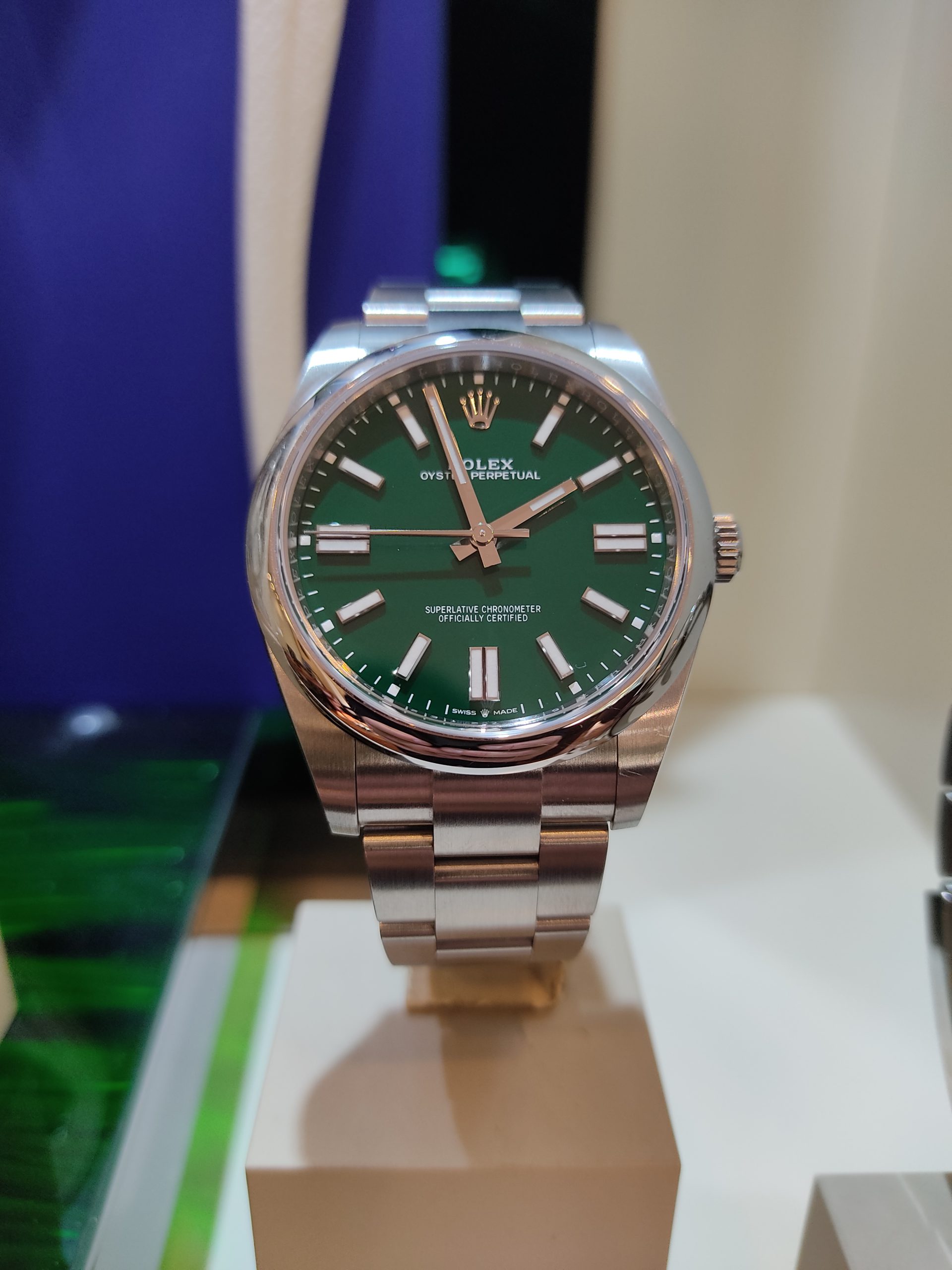 Rolex oyster discount perpetual 41mm green