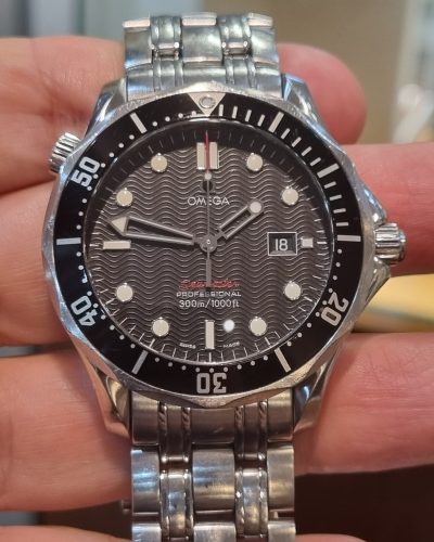 Omega clearance watch dealer